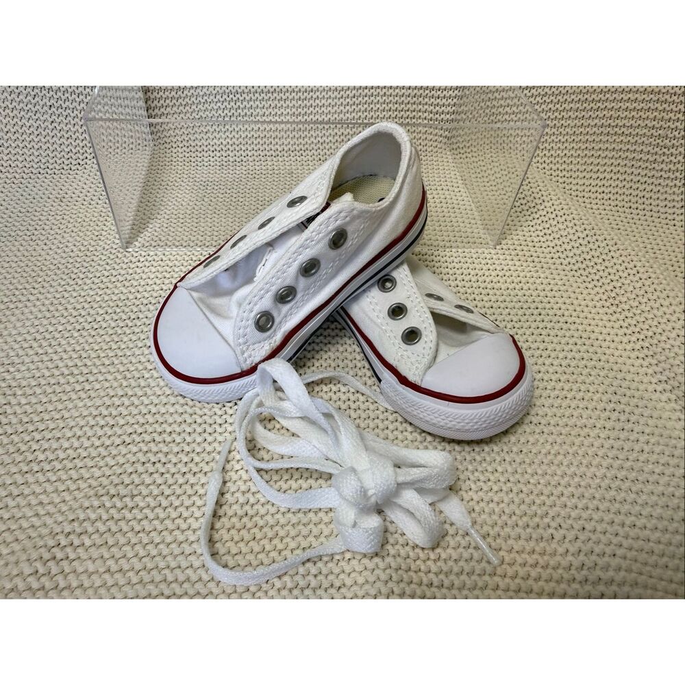CONVERSE - All white Chucks - Toddler 5C